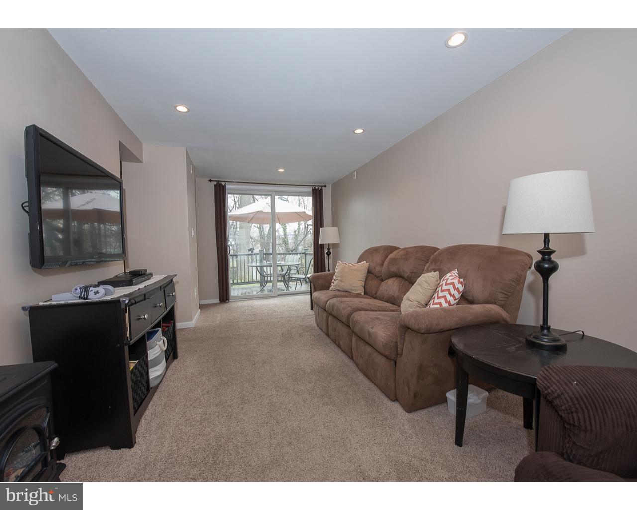440 Holmes Road Morton, PA 19070 - Photo 12 of 25 Family Room