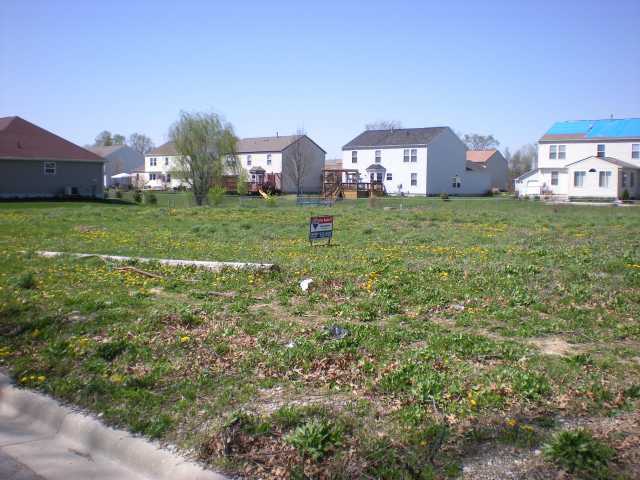 254 McCutcheon Road Columbus, OH 43230 - Photo 2 of 4