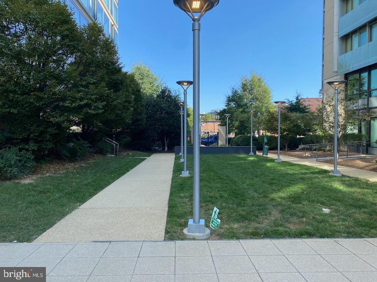 1101 3rd Street Southwest, Unit 509 Washington, DC 20024 - Photo 28 of 28 a view of a park with large trees