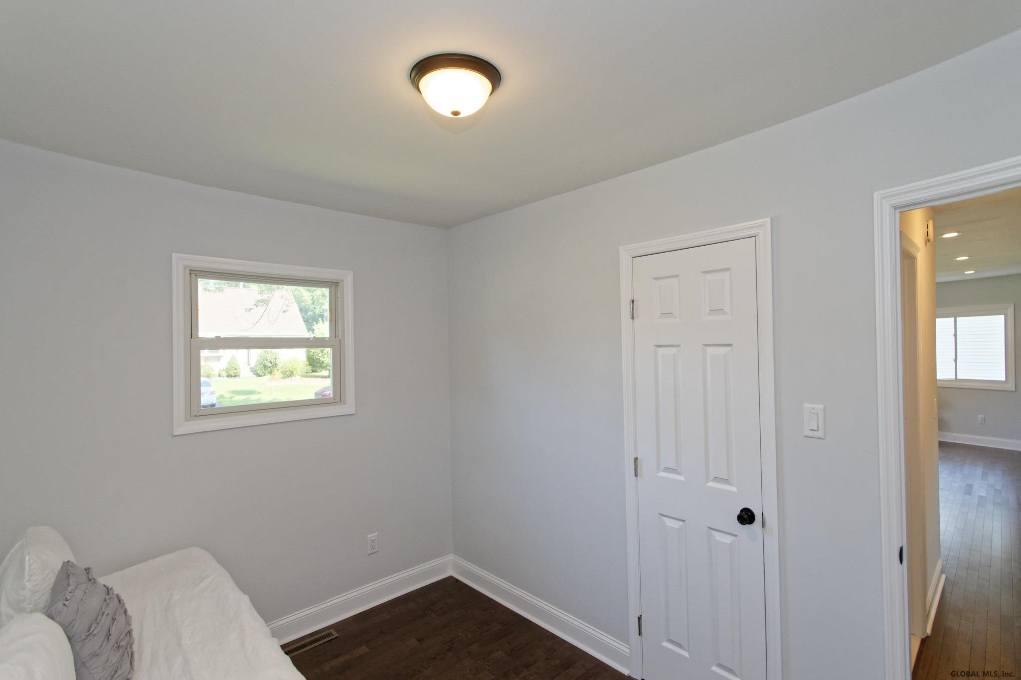 38 Tanglewood Road Colonie, NY 12205 - Photo 16 of 28 Photo 16