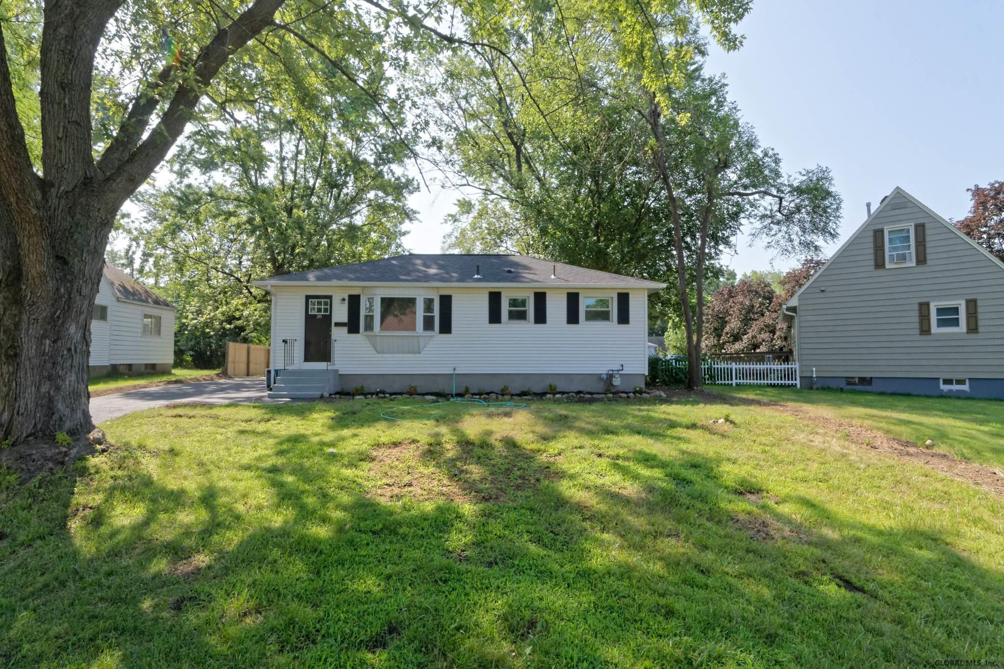 38 Tanglewood Road Colonie, NY 12205 - Photo 27 of 28 Photo 27