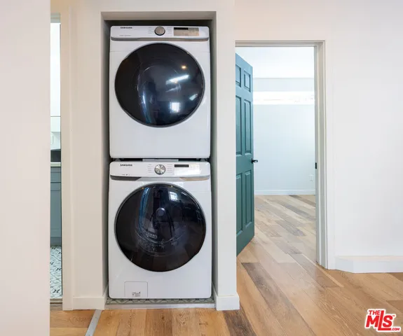 $3,250 | 6461 Whitman Avenue, Lake Balboa, CA 91406