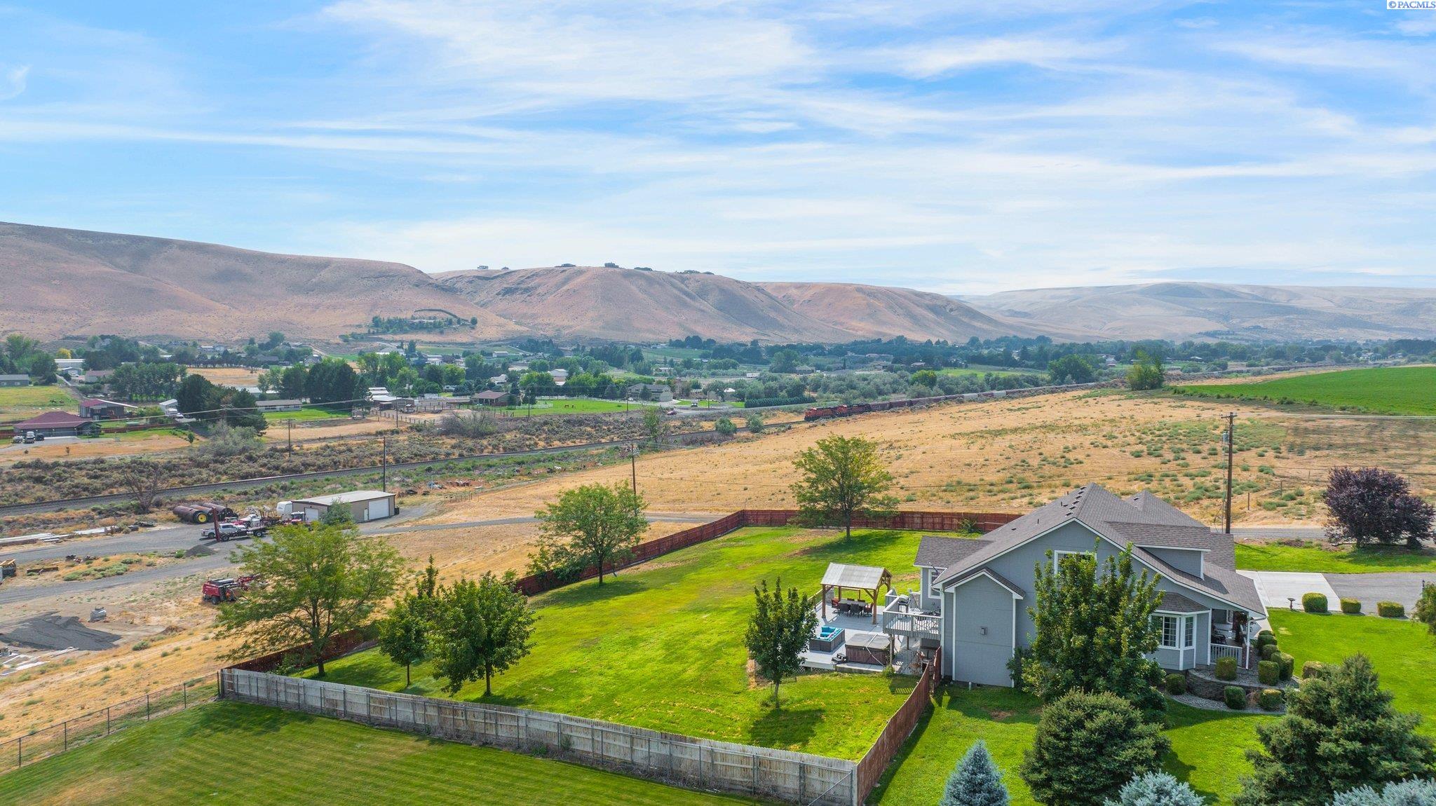96907 East Ridgeview Drive Kennewick, WA 99338 - Photo 48 of 50 Gallery Image 48