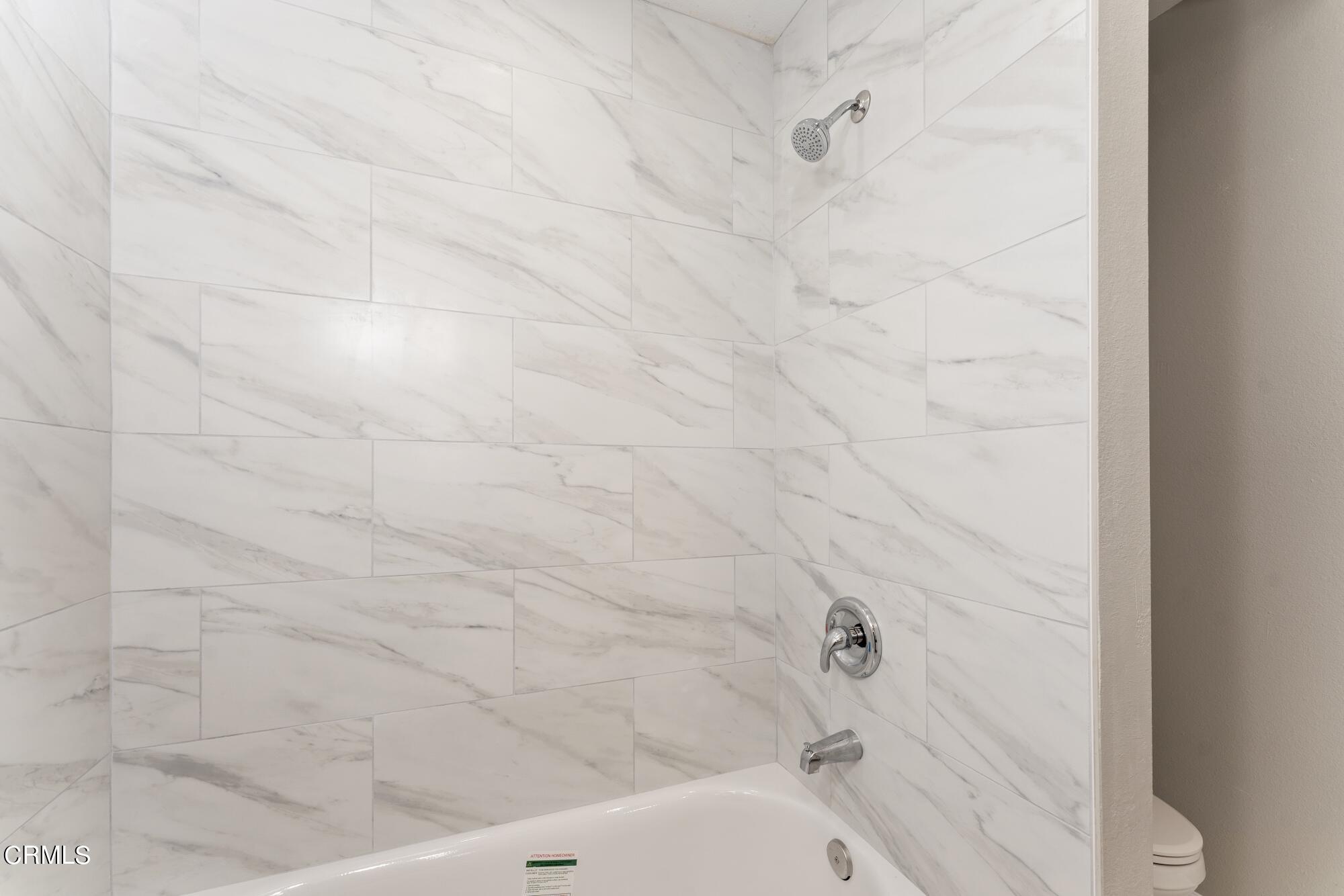 375 West Walnut Street Pasadena, CA 91103 - Photo 23 of 35 375 W Walnut Pasadena_Low Res 023