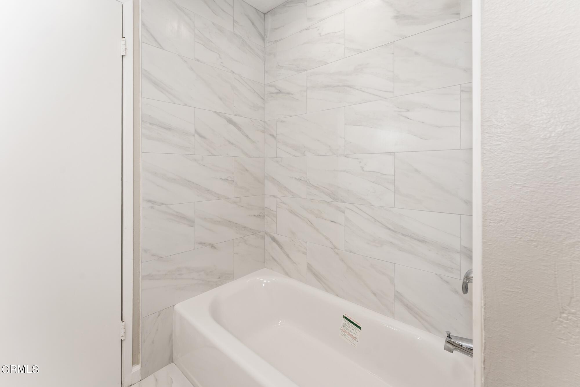 375 West Walnut Street Pasadena, CA 91103 - Photo 24 of 35 375 W Walnut Pasadena_Low Res 024