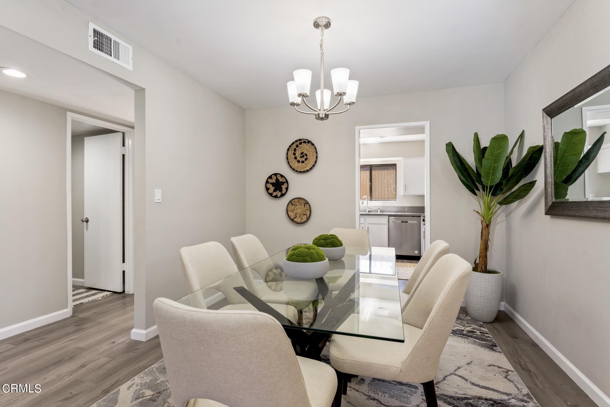 375 West Walnut Street Pasadena, CA 91103 - Photo 10 of 35 375 W Walnut Pasadena_Low Res 010