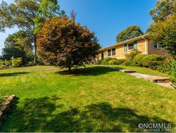 1080 Riceville Road Asheville, NC 28805 - Photo 2 of 23 Gallery Image 2