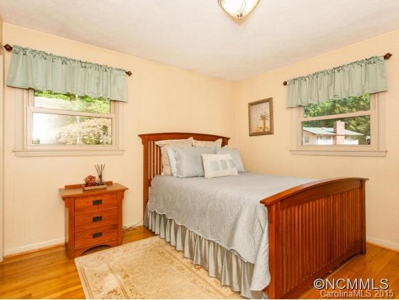 1080 Riceville Road Asheville, NC 28805 - Photo 13 of 23 Gallery Image 13