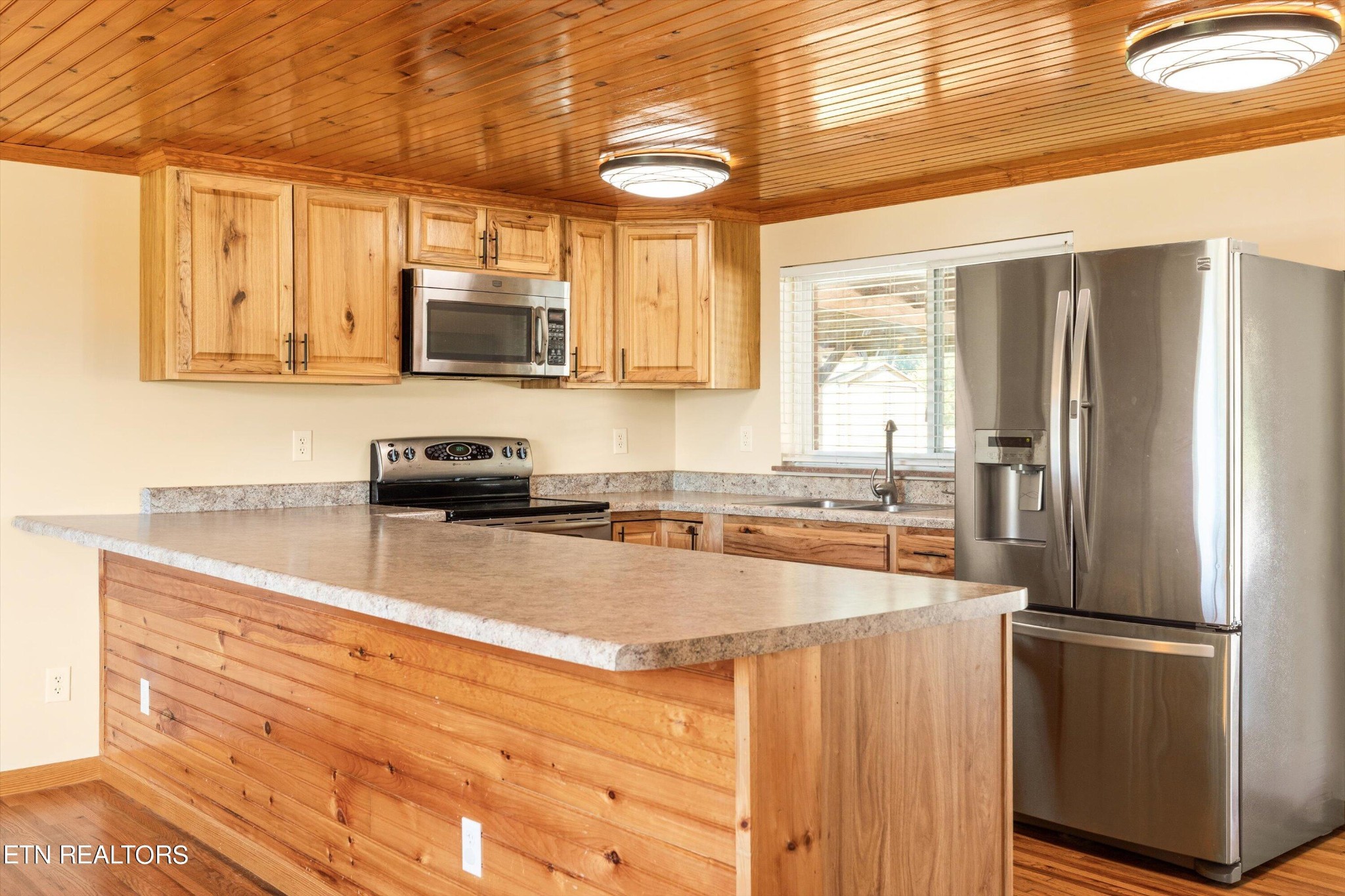 9821 East Emory Road Corryton, TN 37721 - Photo 11 of 42