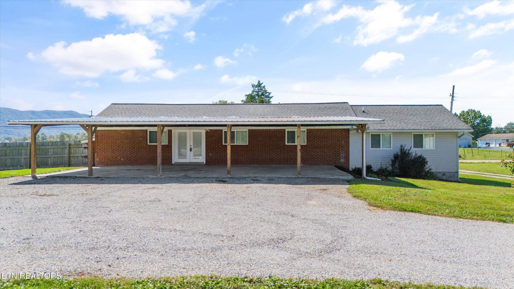 9821 East Emory Road Corryton, TN 37721 - Photo 32 of 42