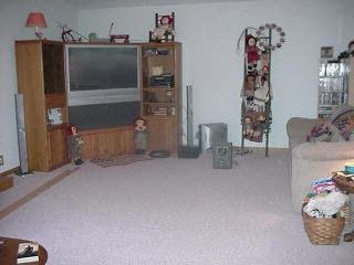 259 Rr 2 (harris) Clinton, IL 61727 - Photo 2 of 7
