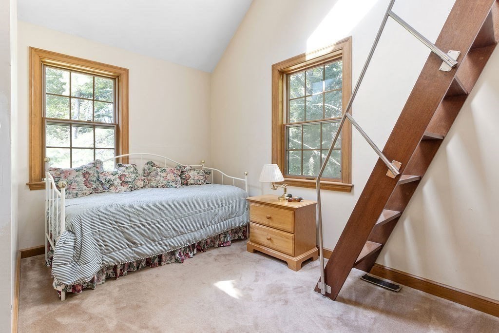 91 Bogastow Brook Road Sherborn, MA 01770 - Photo 21 of 41