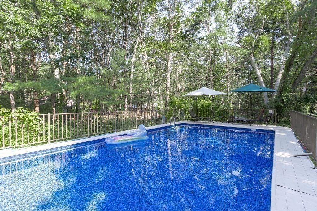 91 Bogastow Brook Road Sherborn, MA 01770 - Photo 35 of 41