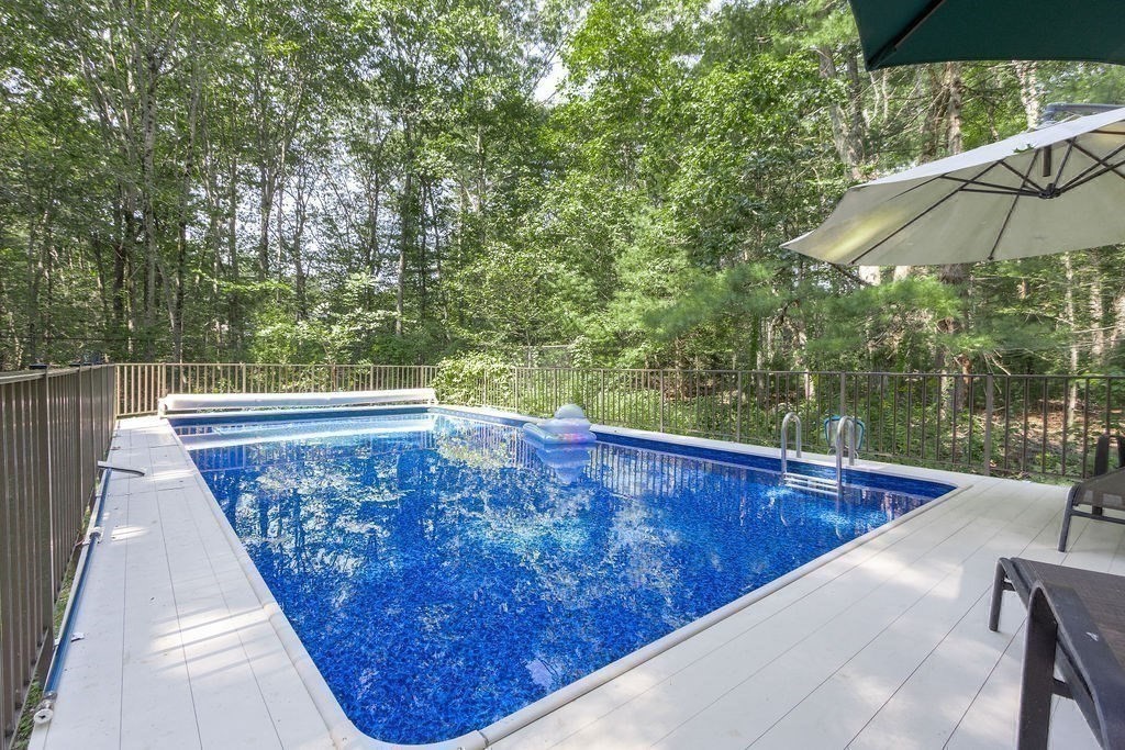 91 Bogastow Brook Road Sherborn, MA 01770 - Photo 36 of 41