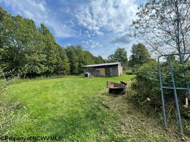687 Concord Road Newburg, WV 26410 - Photo 37 of 39 Gallery Image 37