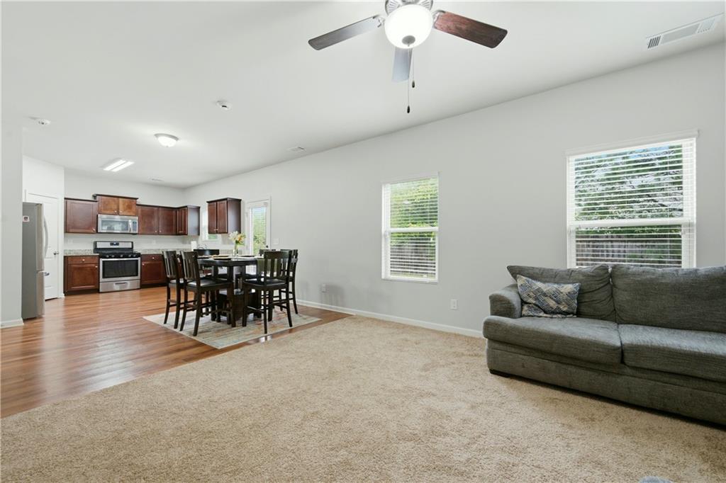 118 Aberdeen Way Dallas, GA 30132 - Photo 7 of 21