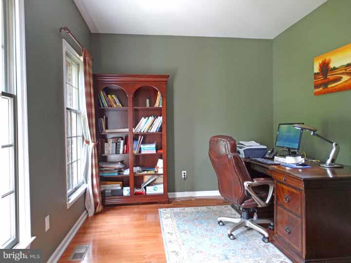 1013 Redtail Road Audubon, PA 19403 - Photo 9 of 25 Gallery Image 9