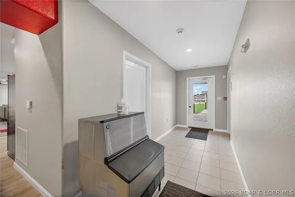 $795,000 | 1045 Topsider Lane, Unit 515, Osage Beach, MO 65065