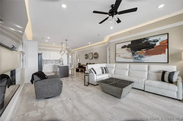 $795,000 | 1045 Topsider Lane, Unit 515, Osage Beach, MO 65065