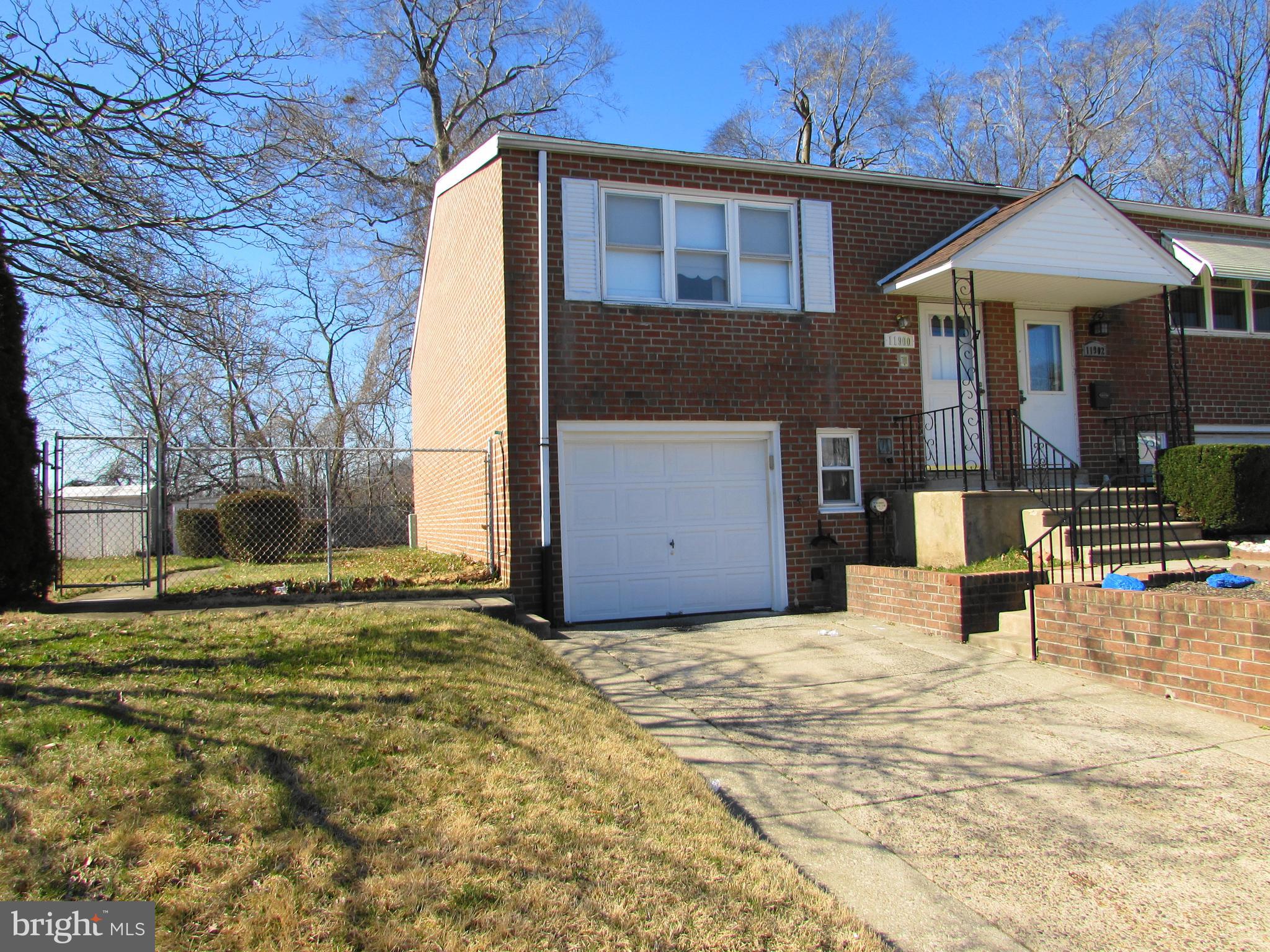 11900 Farwell Road Philadelphia, PA 19154 - Photo 1 of 23 Gallery Image 1