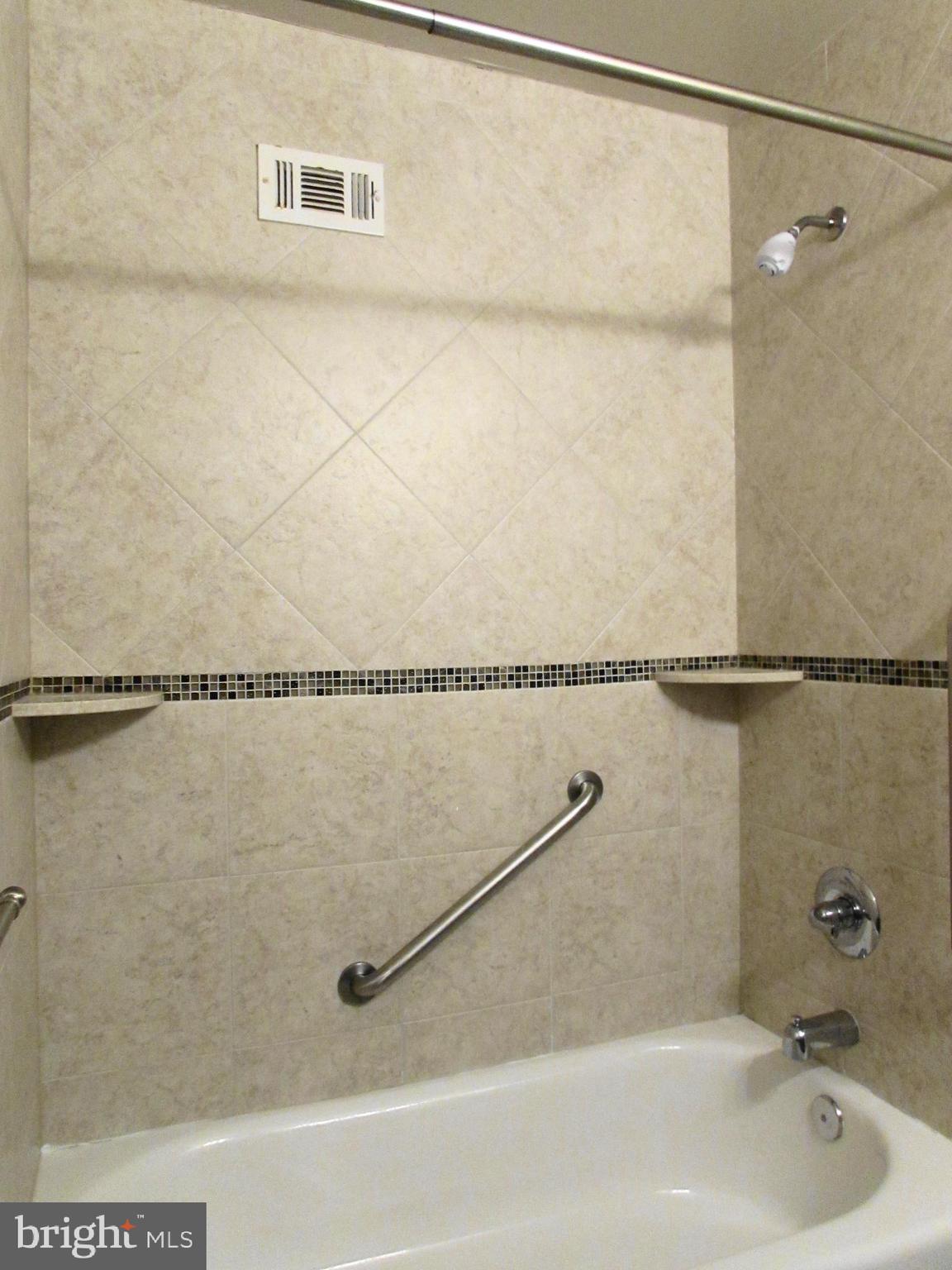 11900 Farwell Road Philadelphia, PA 19154 - Photo 12 of 23 Gallery Image 12