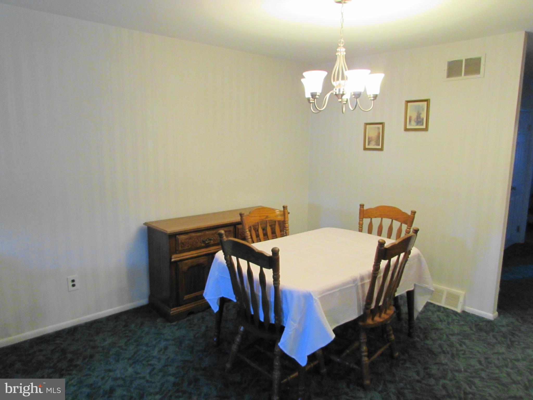 11900 Farwell Road Philadelphia, PA 19154 - Photo 6 of 23 Gallery Image 6