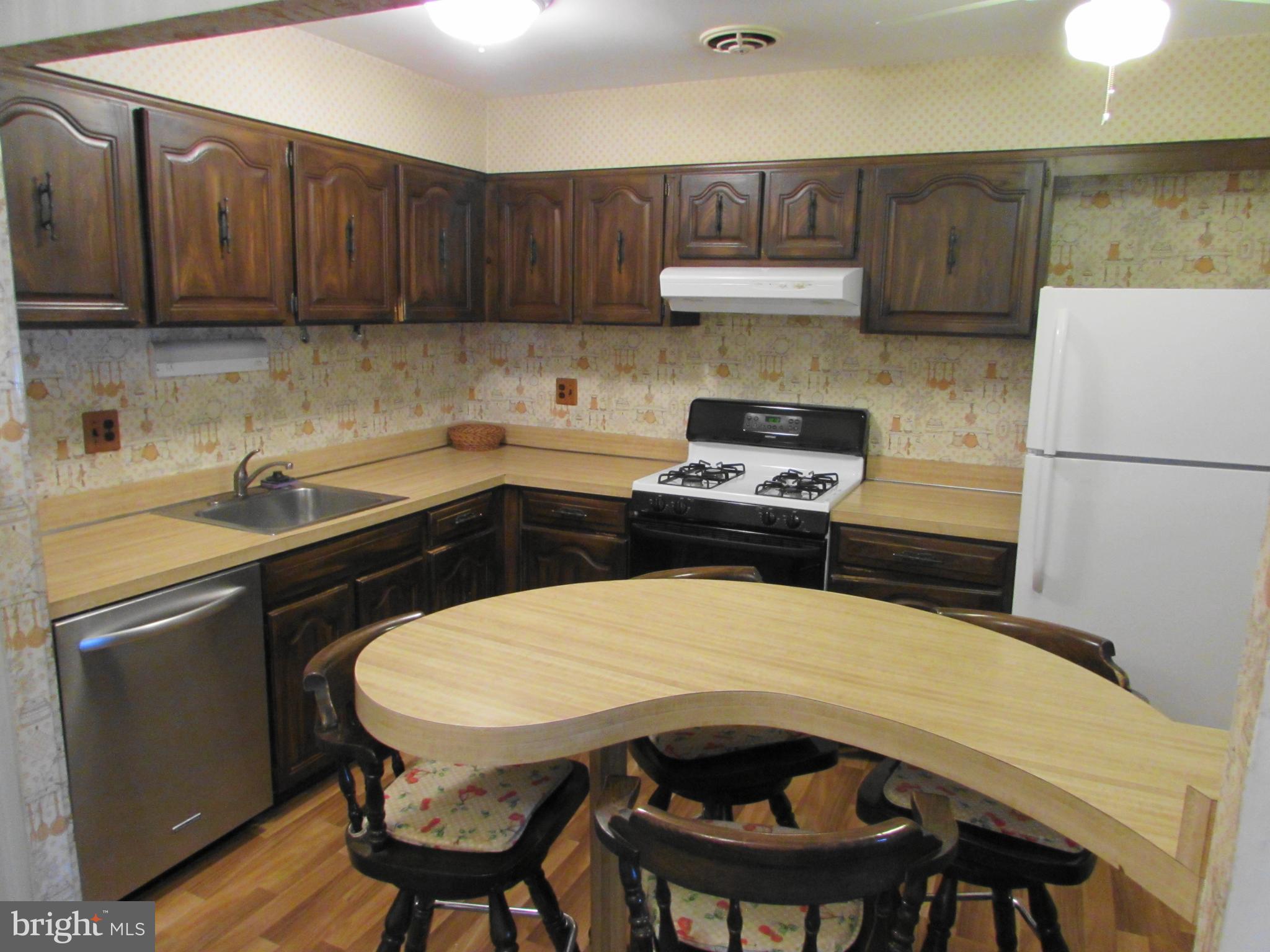 11900 Farwell Road Philadelphia, PA 19154 - Photo 8 of 23 Gallery Image 8