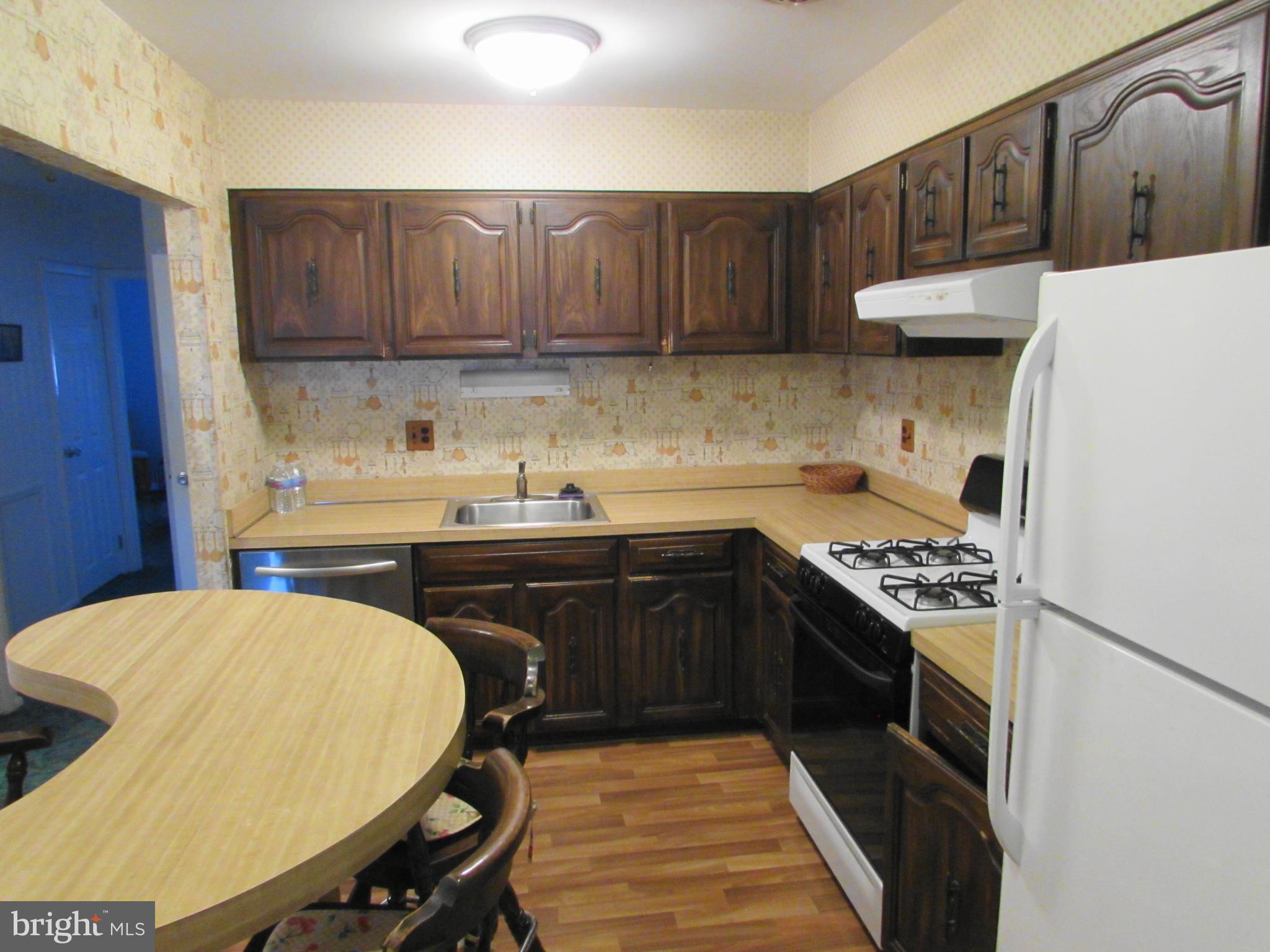 11900 Farwell Road Philadelphia, PA 19154 - Photo 10 of 23 Gallery Image 10