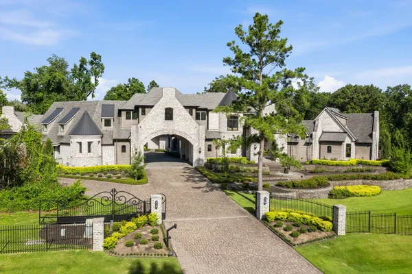 $5,500,000 | 27006 Star Gazer Way, Spring, TX 77386