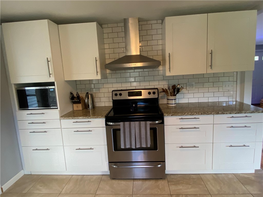 37 Park Forest Road Cranston, RI 02920 - Photo 8 of 26 Gallery Image 8