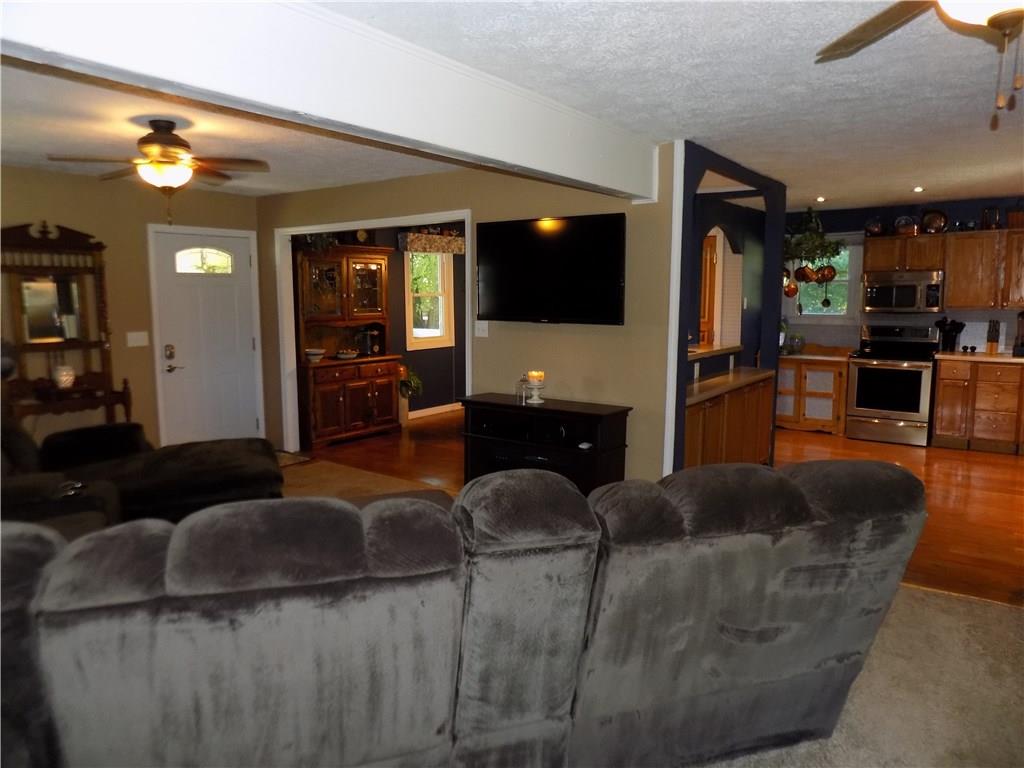 8678 North Briarhopper Road Monrovia, IN 46157 - Photo 6 of 19 Gallery Image 6