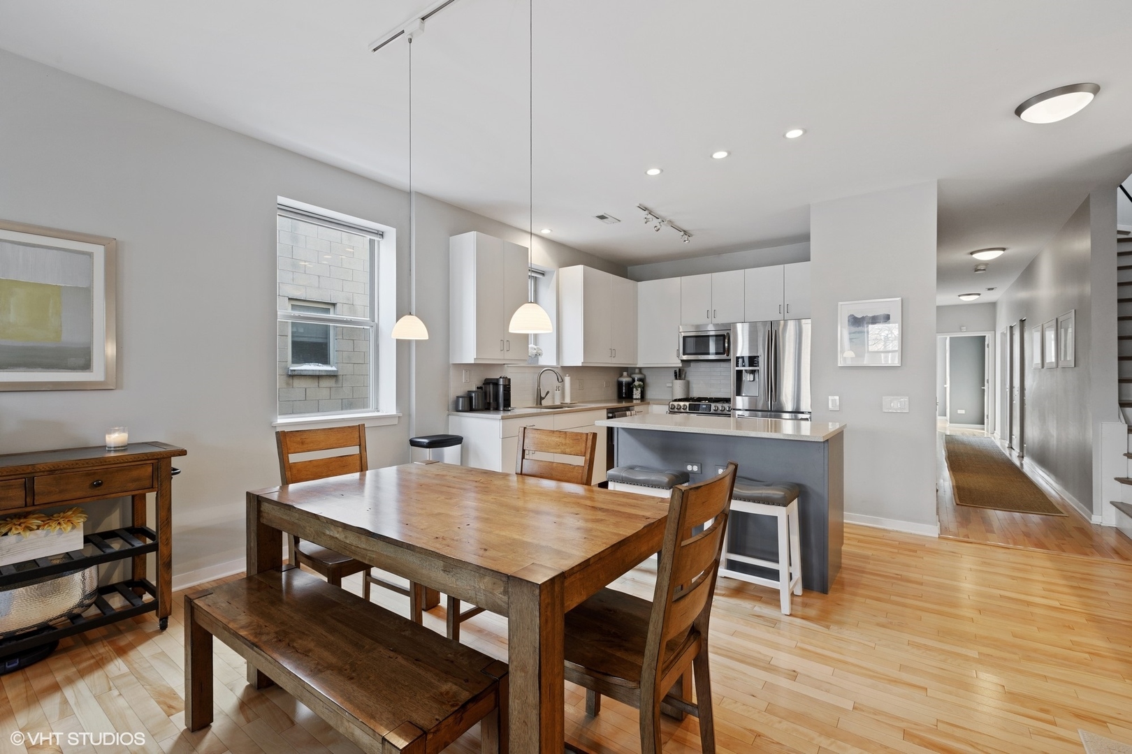 1016 South Racine Avenue, Unit 301 Chicago, IL 60607 - Photo 5 of 25