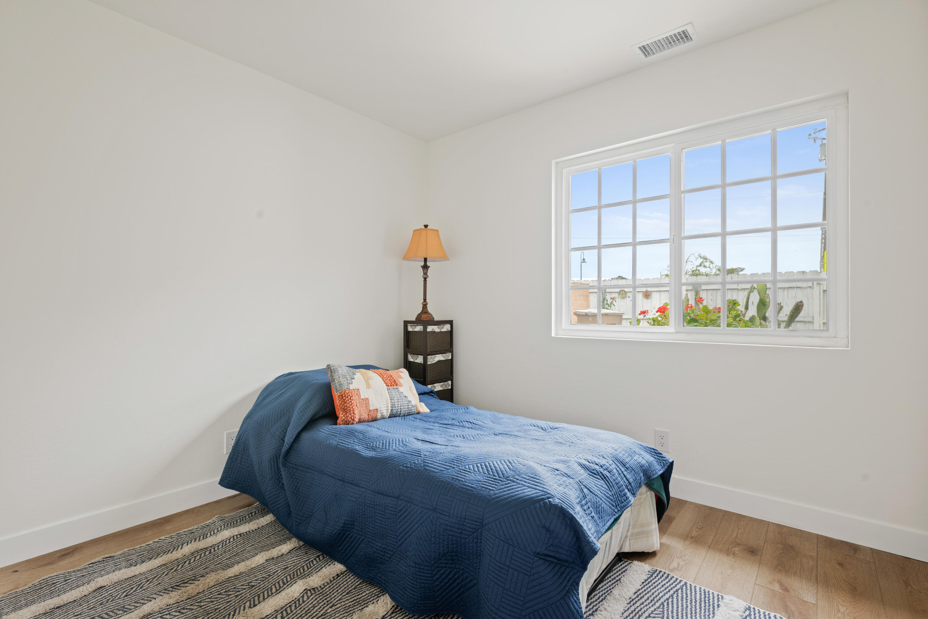 4617 9th Street Carpinteria, CA 93013 - Photo 13 of 19 Bedroom