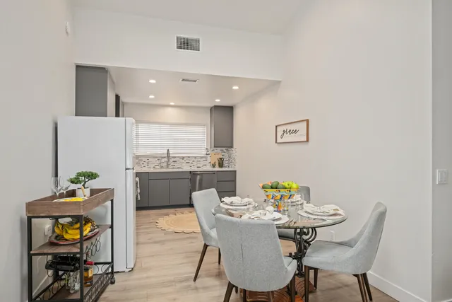 $1,300,000 | 4617 9th Street, Carpinteria, CA 93013