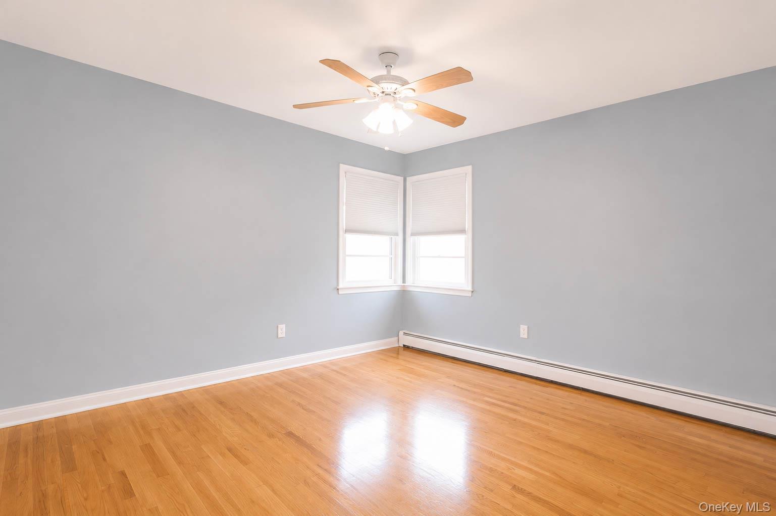 26 Lancaster Road, Unit UPPR Island Park, NY 11558 - Photo 10 of 17