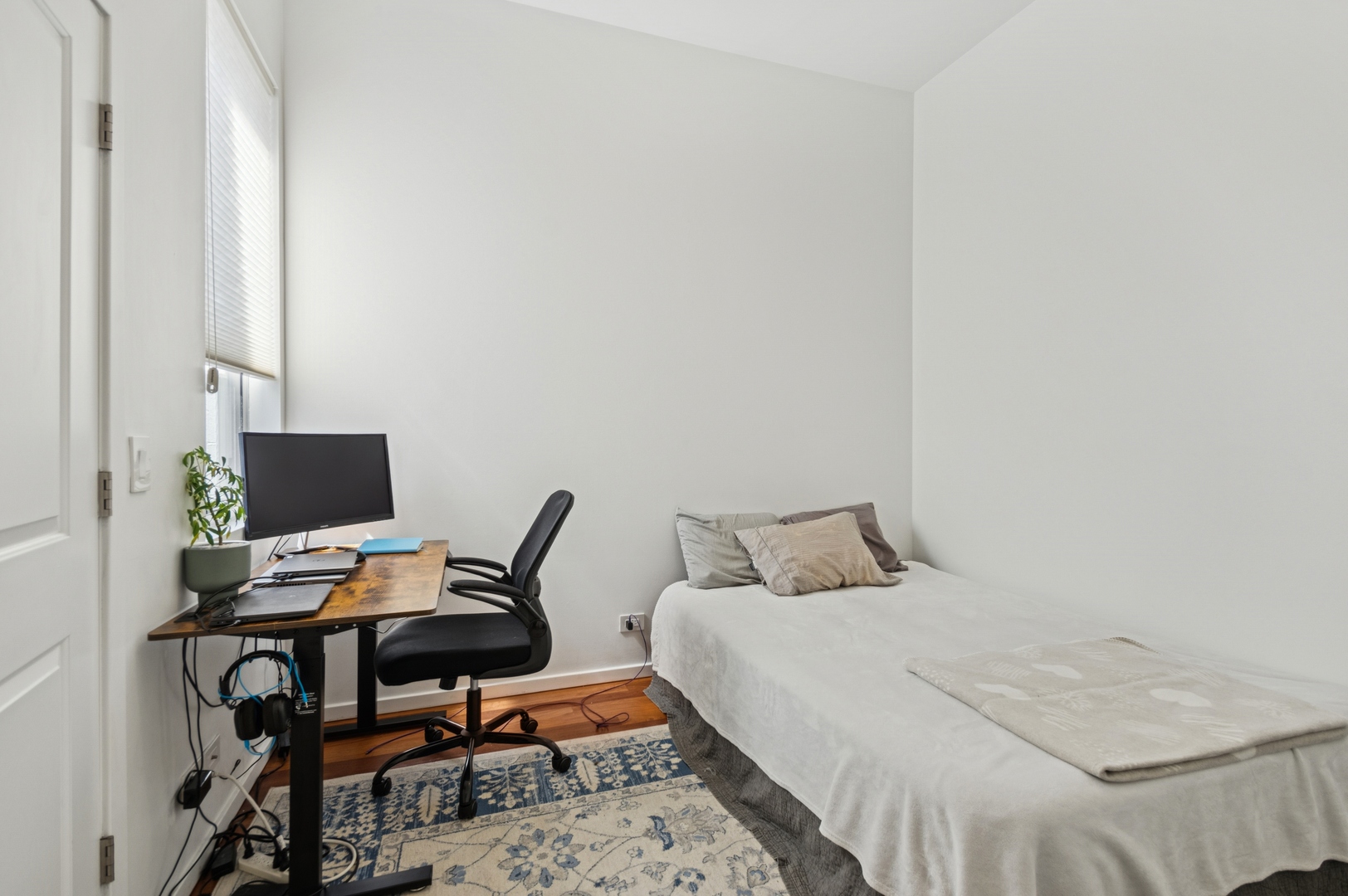 1719 North Western Avenue, Unit 4 Chicago, IL 60647 - Photo 11 of 16