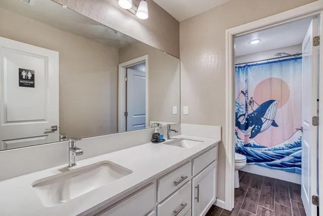 $415,000 | 212 Arbor Drive South, Madera, CA 93636