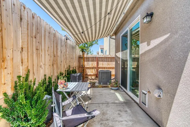 $415,000 | 212 Arbor Drive South, Madera, CA 93636