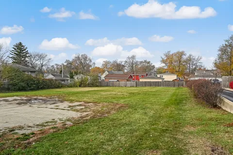 a view of a green field
