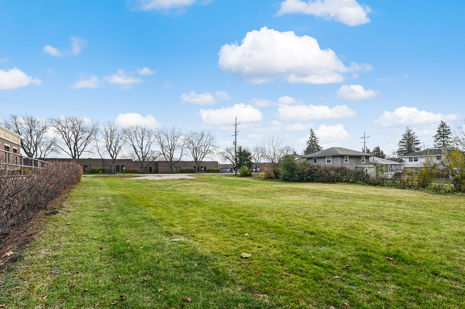 3918 North Cass Avenue Westmont, IL 60559 - Photo 4 of 11