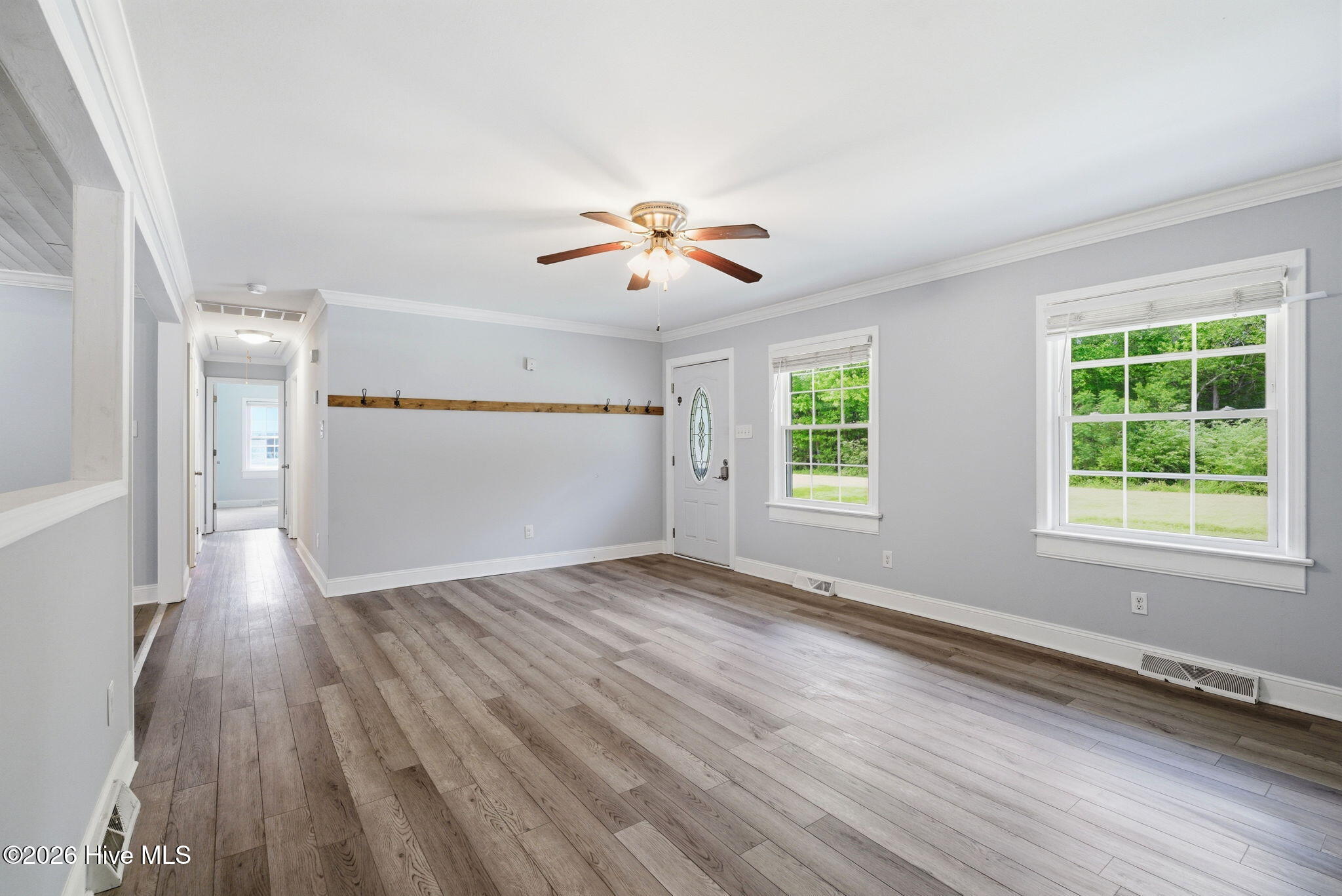 5075 Community Grocery Road Wilson, NC 27893 - Photo 5 of 34 Living Room/Entry