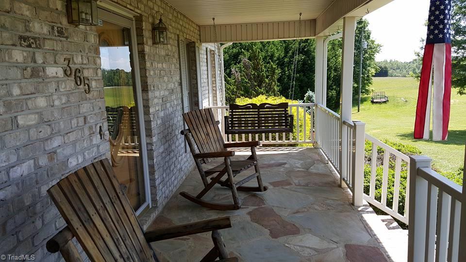 365 Mitchell Road Reidsville, NC 27320 - Photo 3 of 30