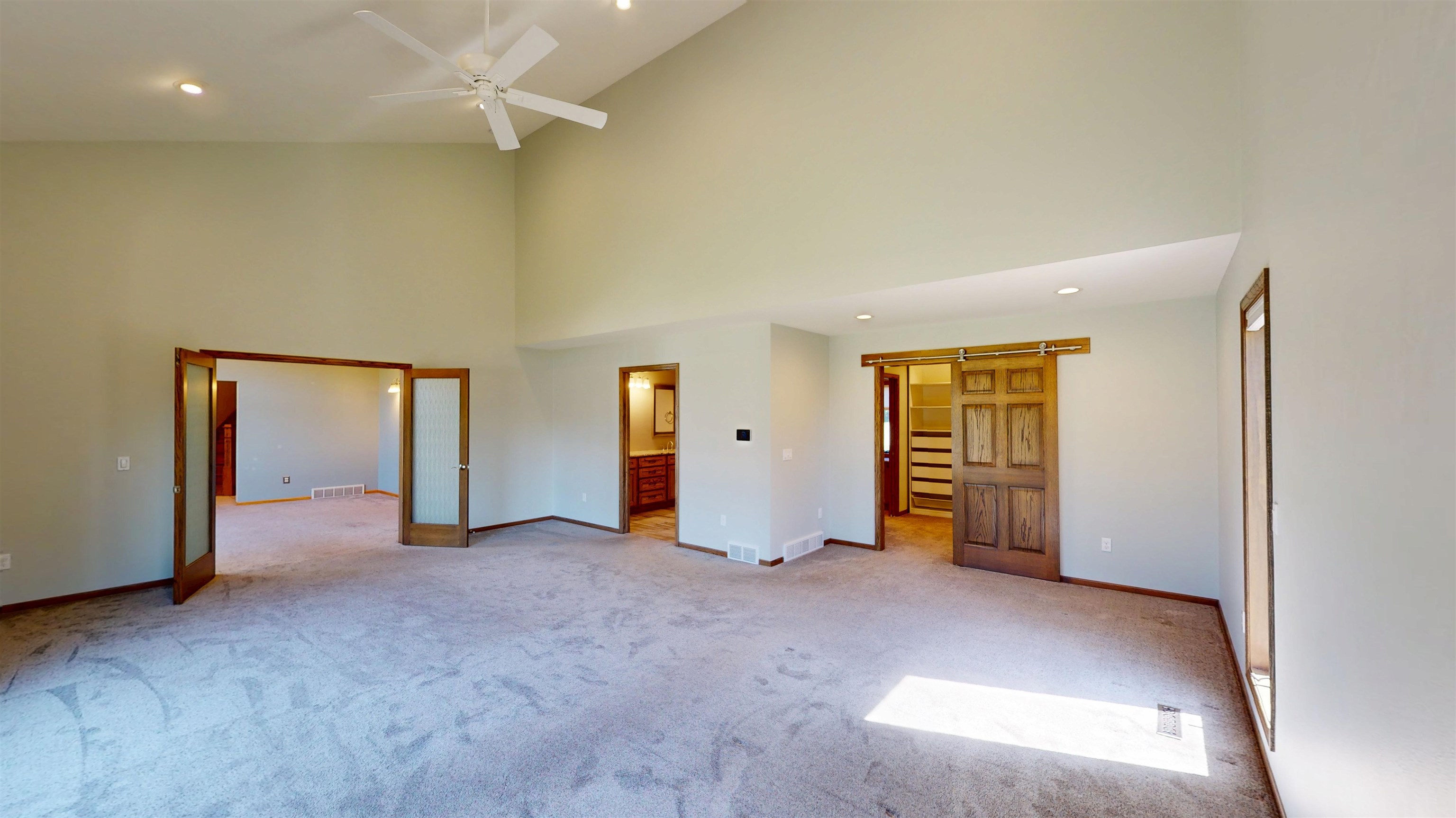 2112 West 3rd Street Marshfield, WI 54449 - Photo 17 of 60