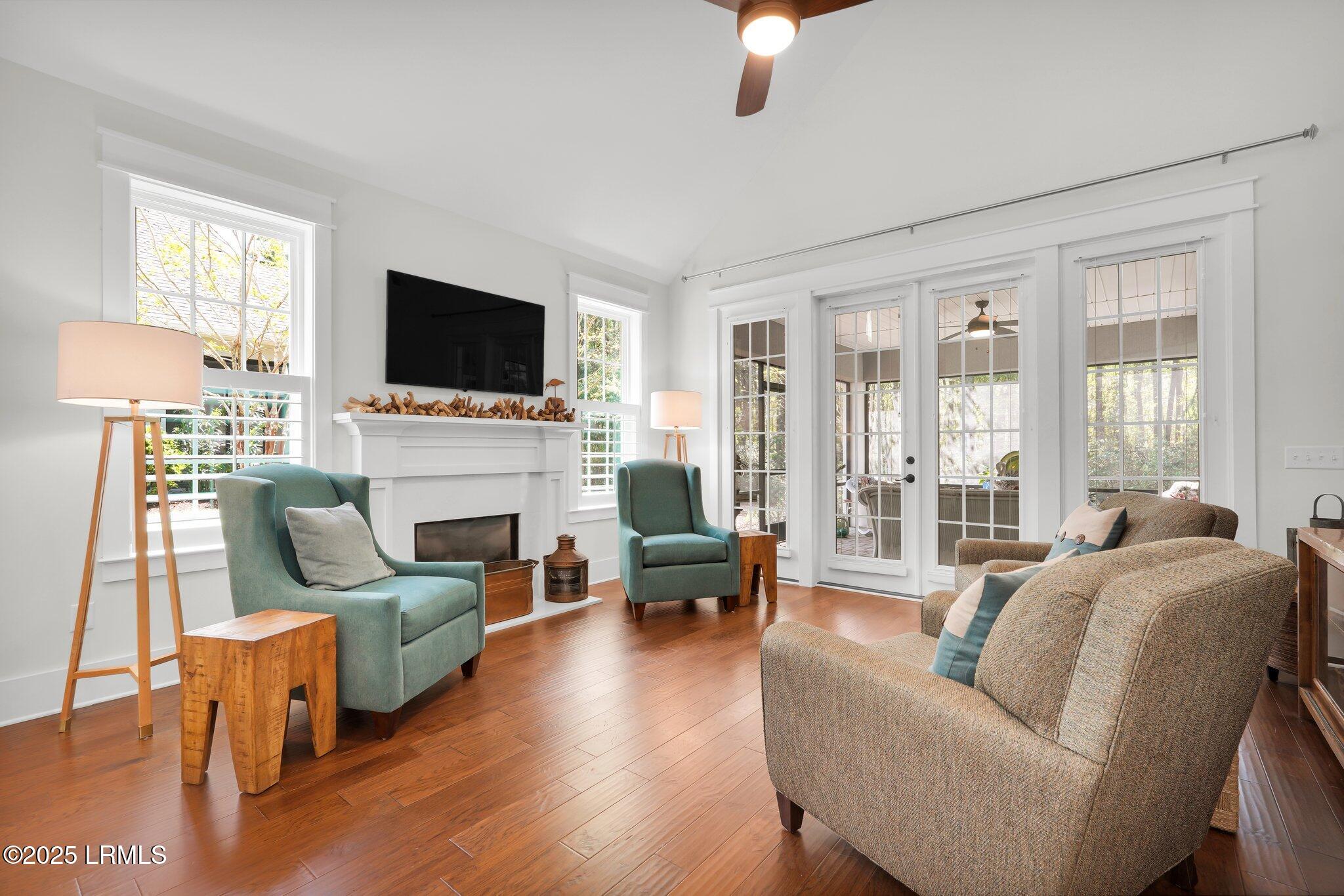 33 Paxton Circle Bluffton, SC 29910 - Photo 6 of 81 17-web-or-mls-DSC03928