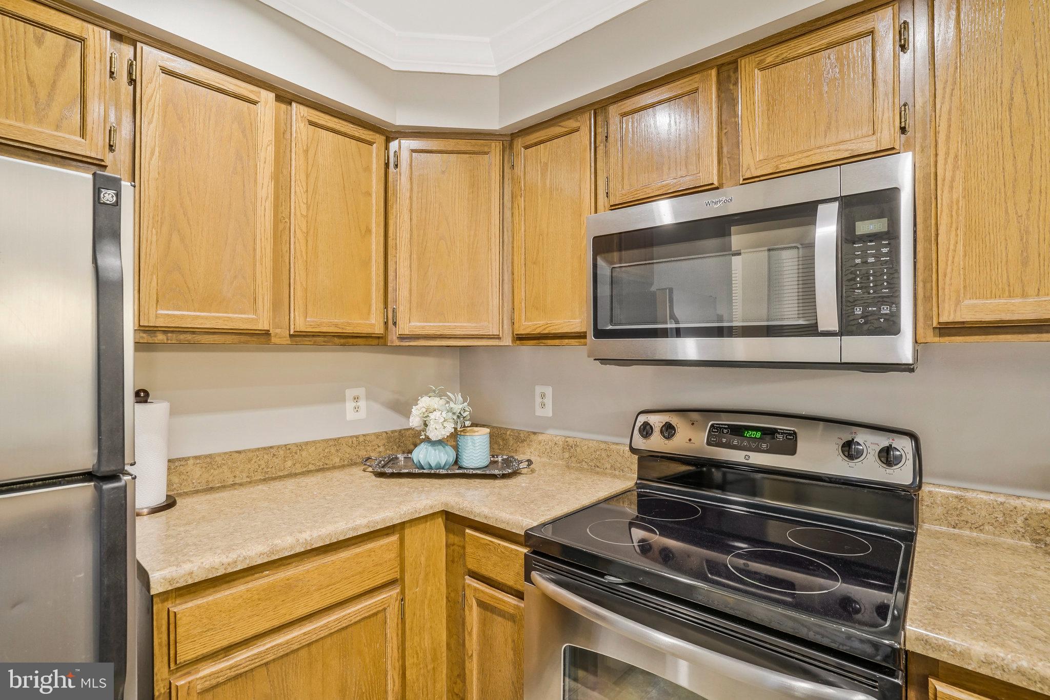 7815 Harrowgate Circle, Unit 150 Springfield, VA 22152 - Photo 14 of 30 Gallery Image 14