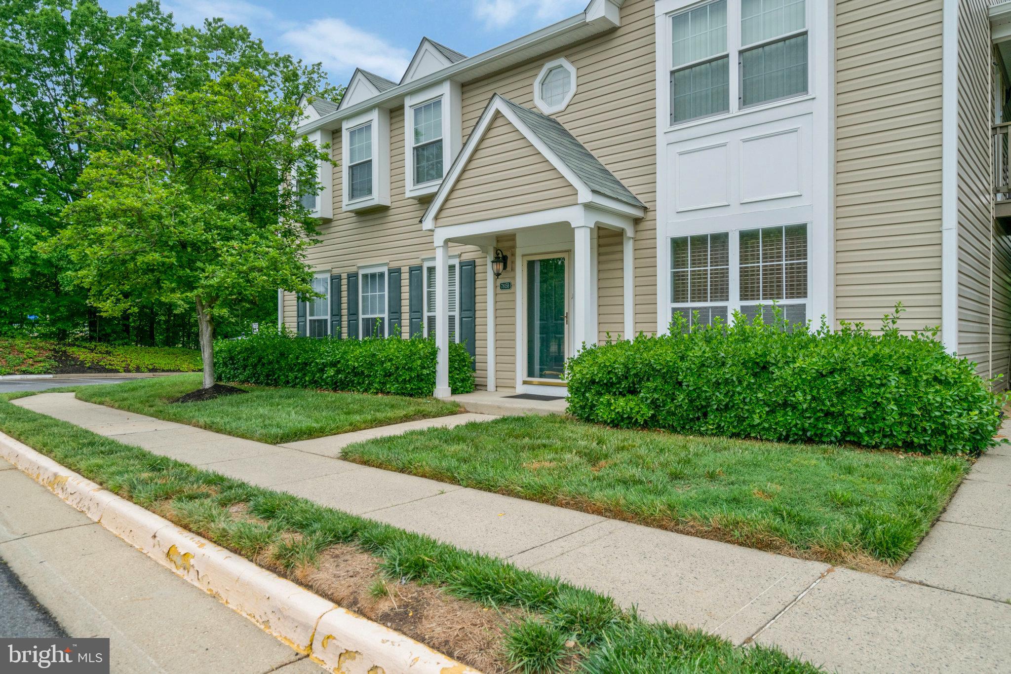 7815 Harrowgate Circle, Unit 150 Springfield, VA 22152 - Photo 2 of 30 Gallery Image 2
