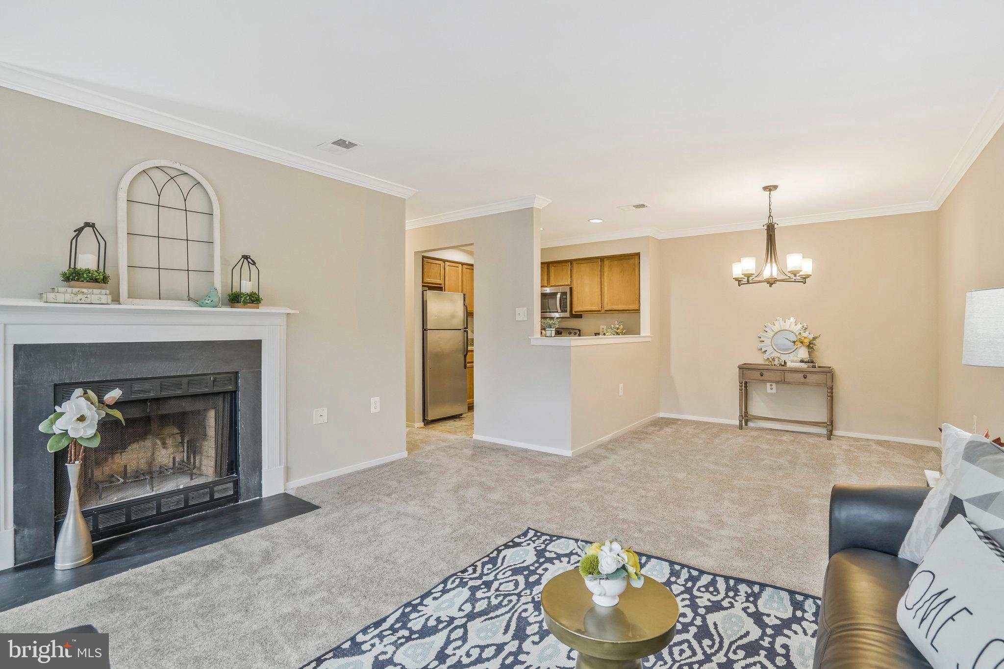 7815 Harrowgate Circle, Unit 150 Springfield, VA 22152 - Photo 4 of 30 Gallery Image 4