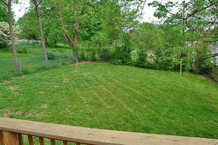 1828 Fareham Road Southwest Roanoke, VA 24015 - Photo 17 of 20 17