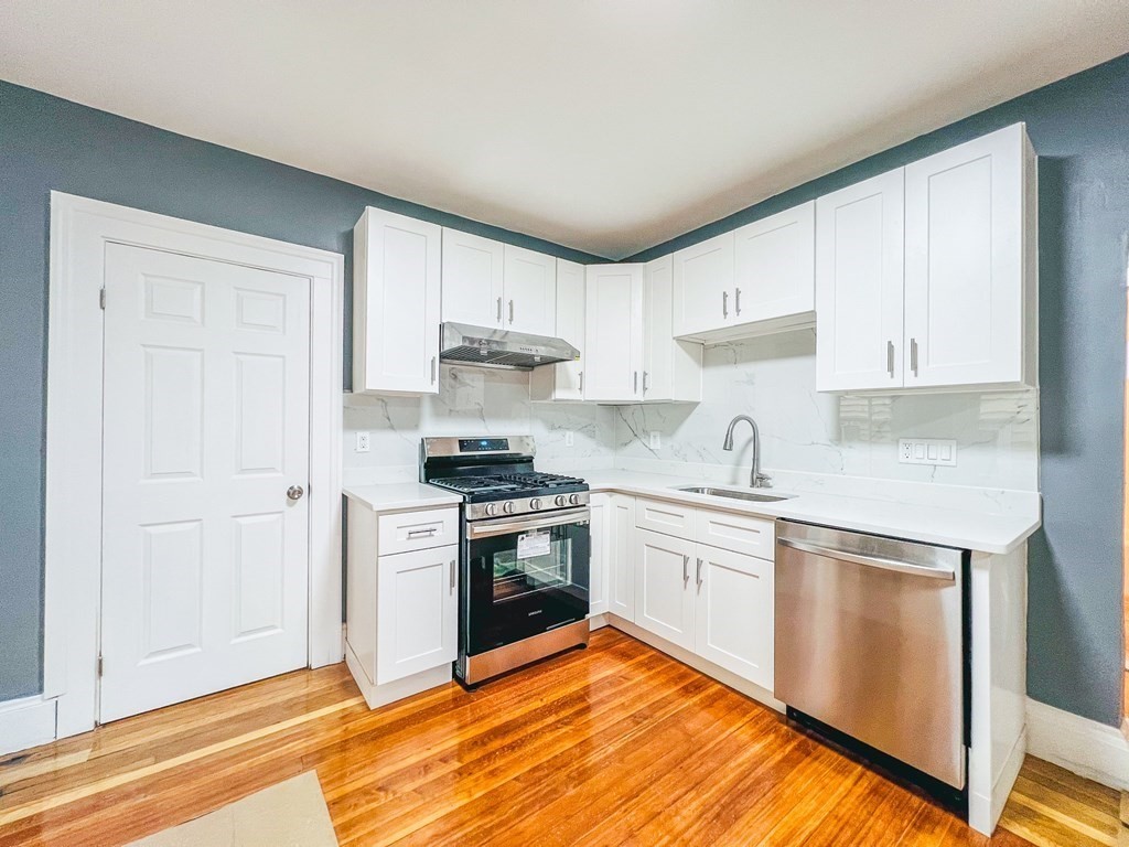 14 Watson Street, Somerville, MA 02144 Compass