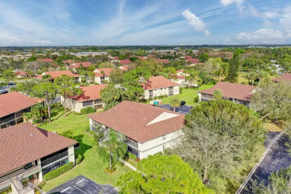 $2,350 | 6446 Chasewood Drive, Unit B, Jupiter, FL 33458